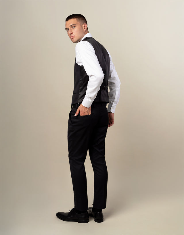 Fresh Black Suit